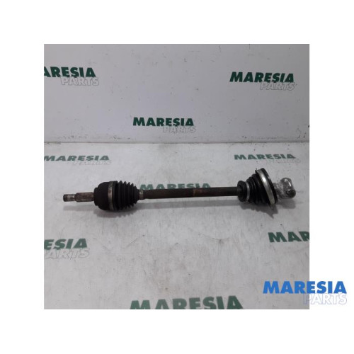 Renault - Twingo - Aandrijfas links-voor