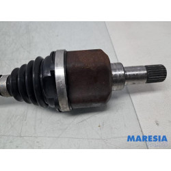 Peugeot - 2008 - Aandrijfas links-voor