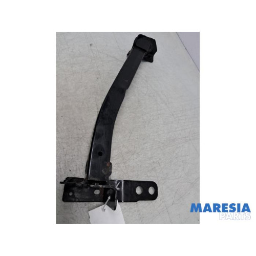 Peugeot - 2008 - Front part support