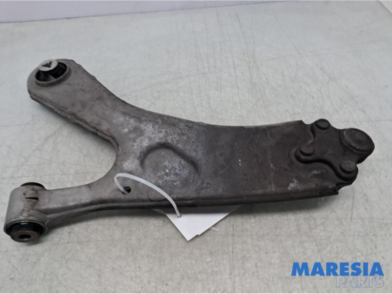 Peugeot - 2008 - Front lower wishbone, right