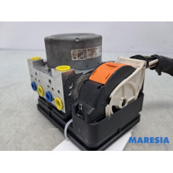 Peugeot - 2008 - ABS Pomp