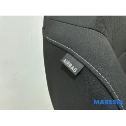 Opel - Vivaro - Seat, right