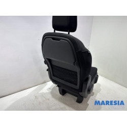 Opel - Vivaro - Seat, right