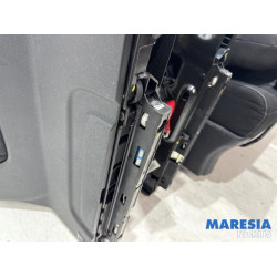 Opel - Vivaro - Rear bench seat