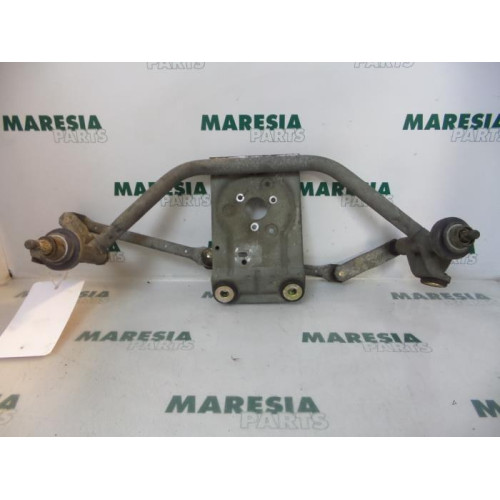 Renault - Espace - Wiper mechanism
