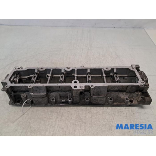 Peugeot - 5008 - Boîtier arbre à cames