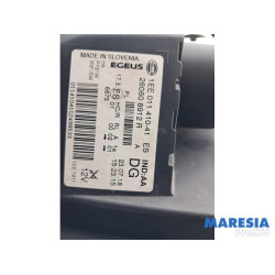 Renault - Trafic - Koplamp links