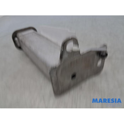 Peugeot - 2008 - Front part support