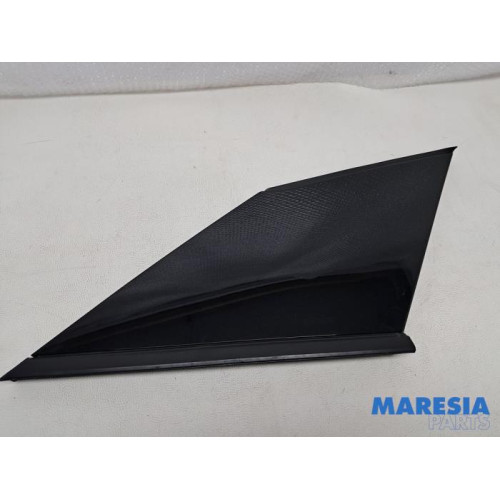 Peugeot - 2008 - Sierstrip