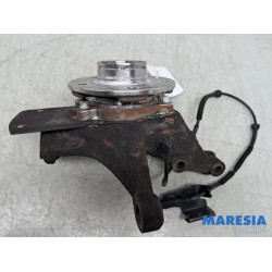 Renault - Trafic - Fusee links-voor