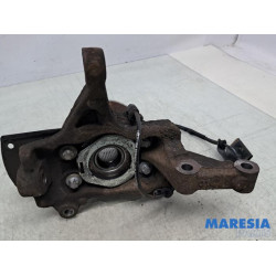 Renault - Trafic - Fusee links-voor