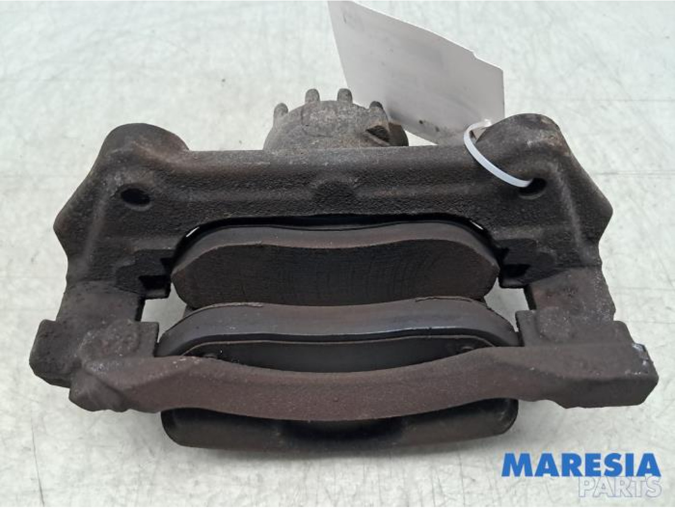 Renault - Trafic - Front brake calliper, right