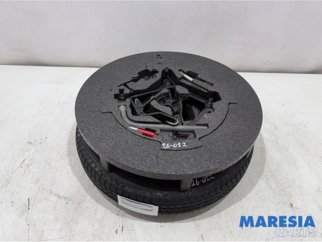 Alfa Romeo - 159 - Krikset + reservewiel