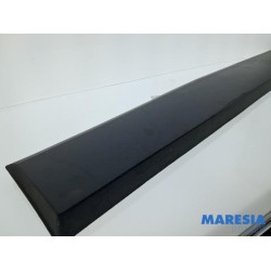 Renault - Trafic - Zierleiste