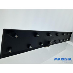 Renault - Trafic - Zierleiste