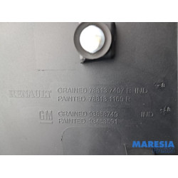 Renault - Trafic - Zierleiste