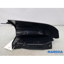 Renault - Trafic - Bumperhoek rechts-achter