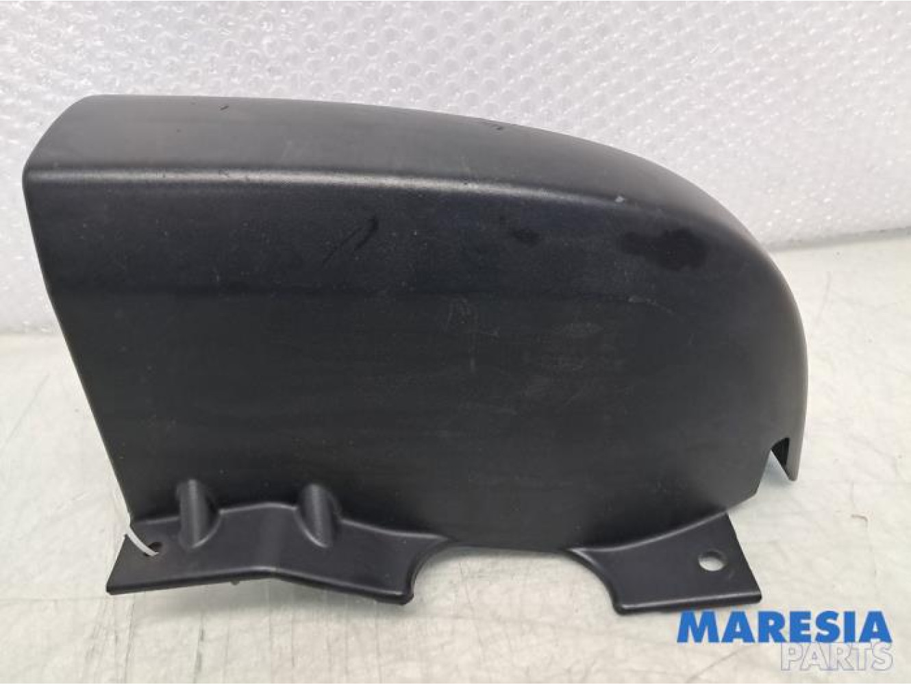 Renault - Trafic - Bumperhoek links-achter