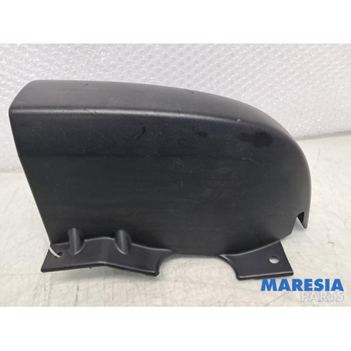 Renault - Trafic - Bumperhoek links-achter