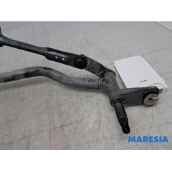 Renault - Trafic - Wiper mechanism