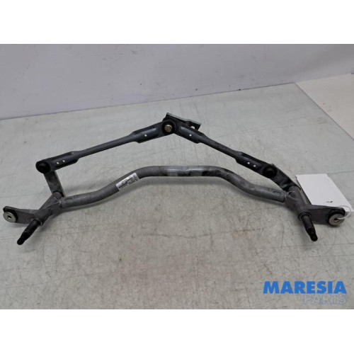 Renault - Trafic - Wiper mechanism