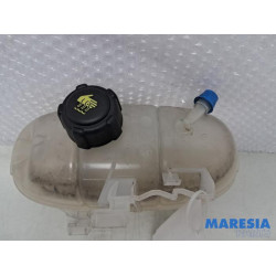 Renault - Trafic - Ausgleichsbehälter