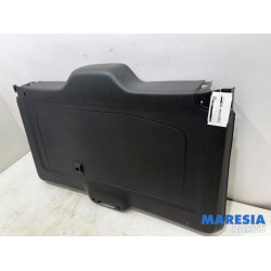 Opel - Vivaro - Tailgate trim