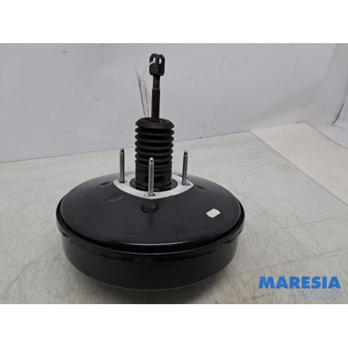 Renault - Trafic - Brake servo