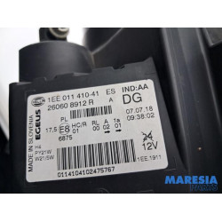 Renault - Trafic - Koplamp links