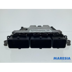 Renault - Trafic - Engine management computer