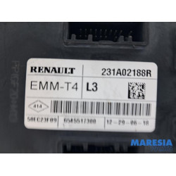 Renault - Trafic - Engine management computer