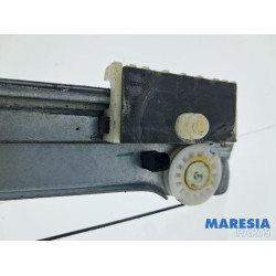 Renault - Trafic - Window mechanism 2-door, front right