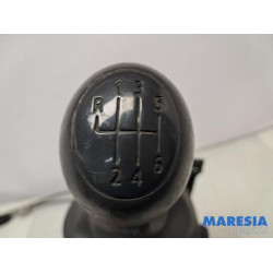 Renault - Trafic - Versnellingspook