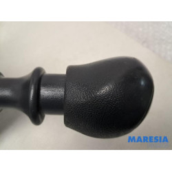 Renault - Trafic - Versnellingspook