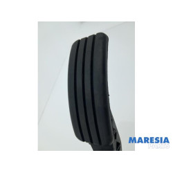 Renault - Trafic - Accelerator pedal