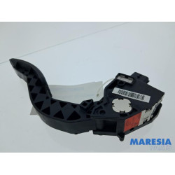 Renault - Trafic - Accelerator pedal