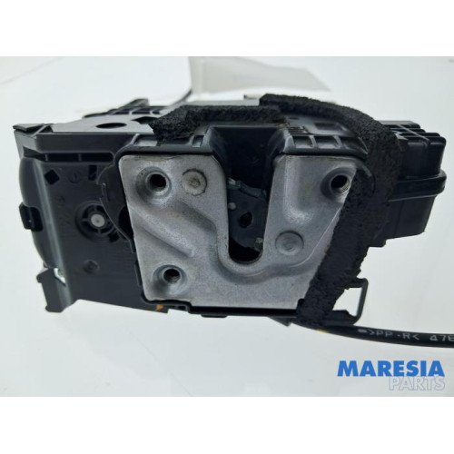 Renault - Trafic - Door lock mechanism 2-door, right