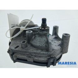 Renault - Trafic - Front wiper motor