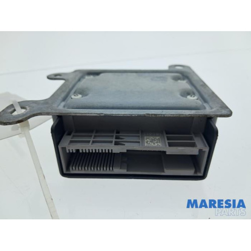 Renault - Trafic - Airbag Module