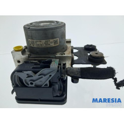Renault - Trafic - Pompe ABS
