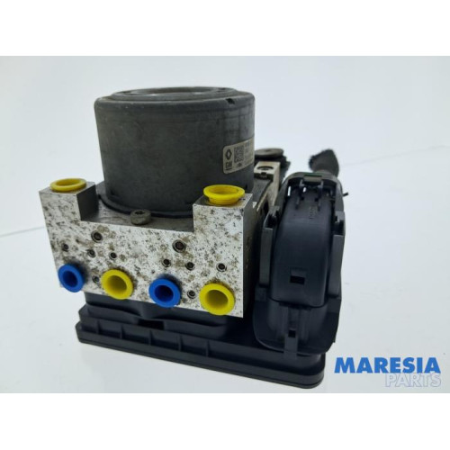 Renault - Trafic - ABS Pomp