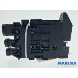 Renault - Trafic - Voltage regulator