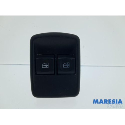 Renault - Trafic - Electric window switch
