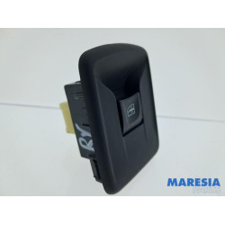 Renault - Trafic - Electric window switch