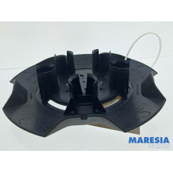 Renault - Trafic - Wheel cover (spare)