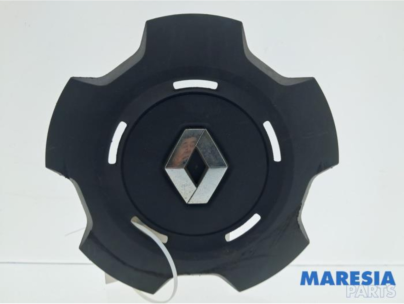 Renault - Trafic - Wheel cover (spare)