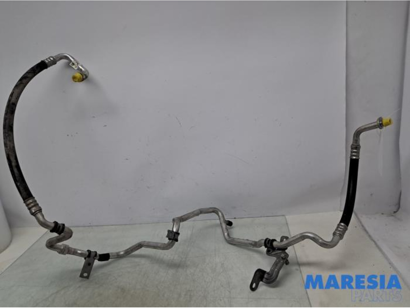 Renault - Trafic - Air conditioning line