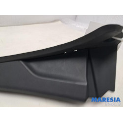 Renault - Trafic - Cadre pare-brise