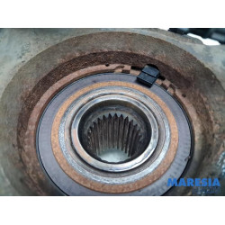 Renault - Scenic - Achsschenkel rechts vorne