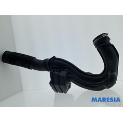 Renault - Trafic - Aanzuigslang Lucht